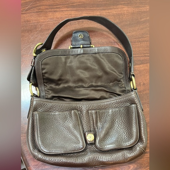 Coach purse - Picture 2 of 5